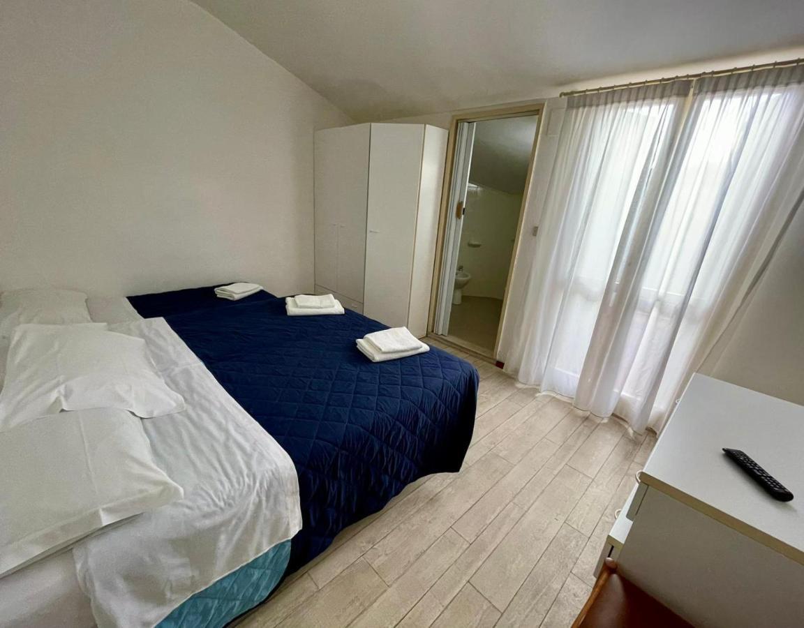 Hotel Magda Cattolica Exterior photo